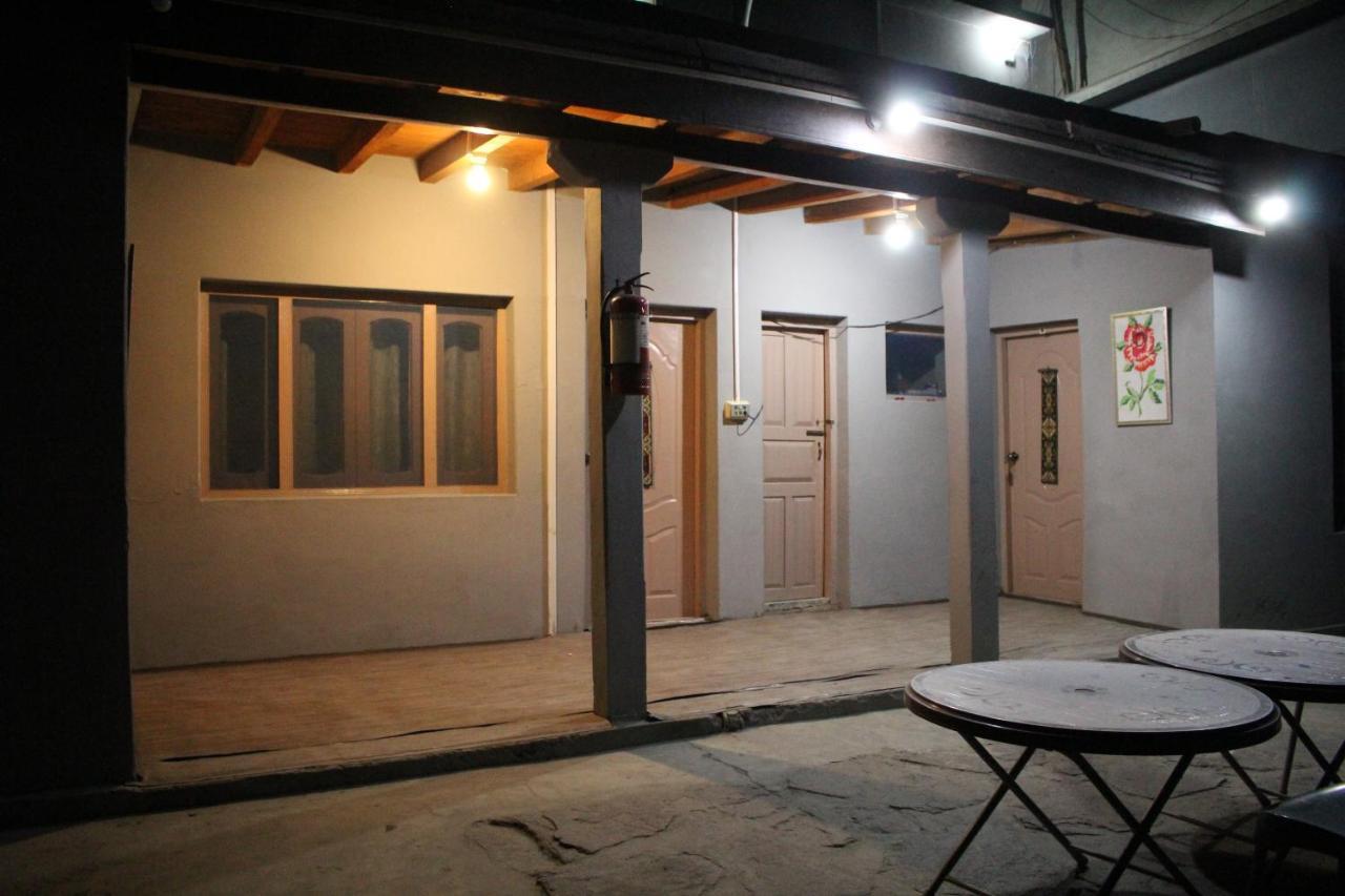 Baltit Heritage Inn Karimabad  ภายนอก รูปภาพ