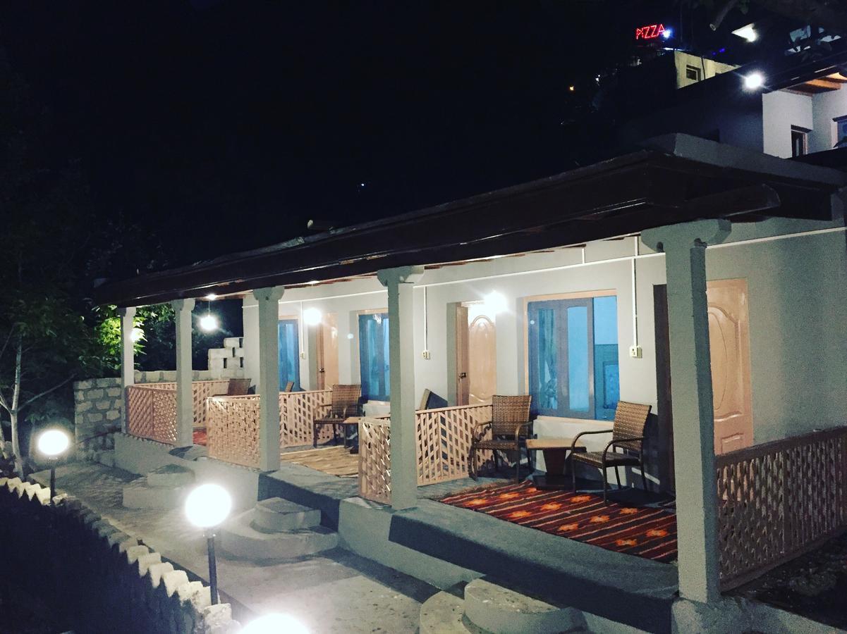 Baltit Heritage Inn Karimabad  ภายนอก รูปภาพ